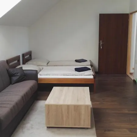 Guest house V Soukromi U Podebrad Opolany