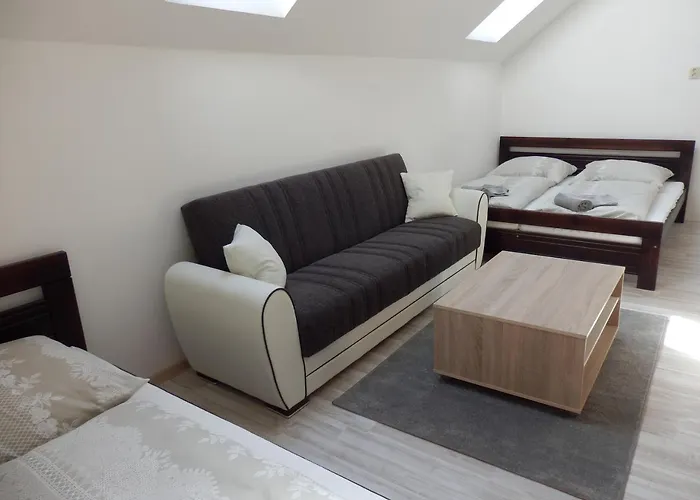 Guest house V Soukromi U Podebrad